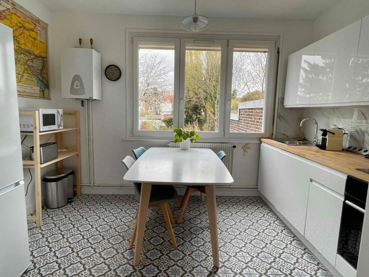 La Chambre Jaune Maison Avec Grande Terrasse Et Garage Prive Villa Lille Bagian luar foto