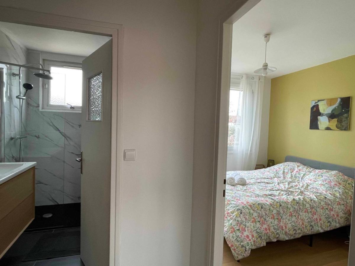La Chambre Jaune Maison Avec Grande Terrasse Et Garage Prive Villa Lille Bagian luar foto